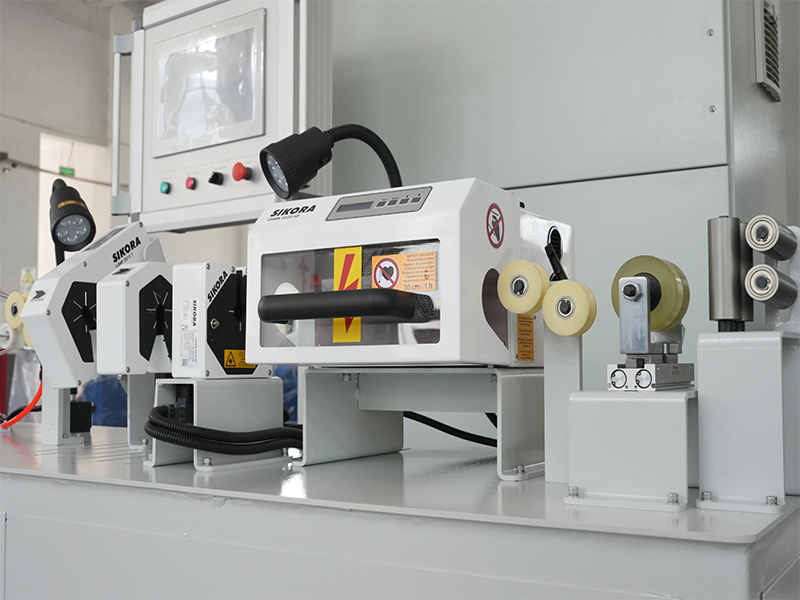 ما هي المكونات الرئيسية لآلة البثق؟ (نظرة عامة)